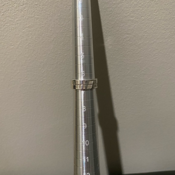 Ogham ring - Dolores - Picture 6 of 7